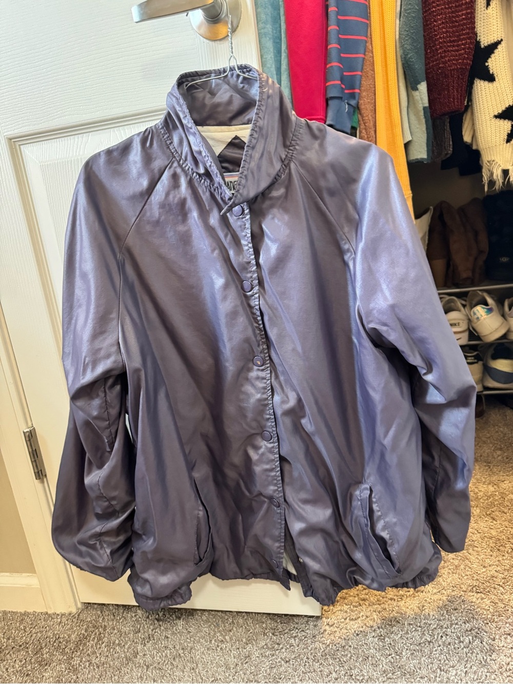 Women’s Lightweight Button-Front Rain Jacket in Lavender